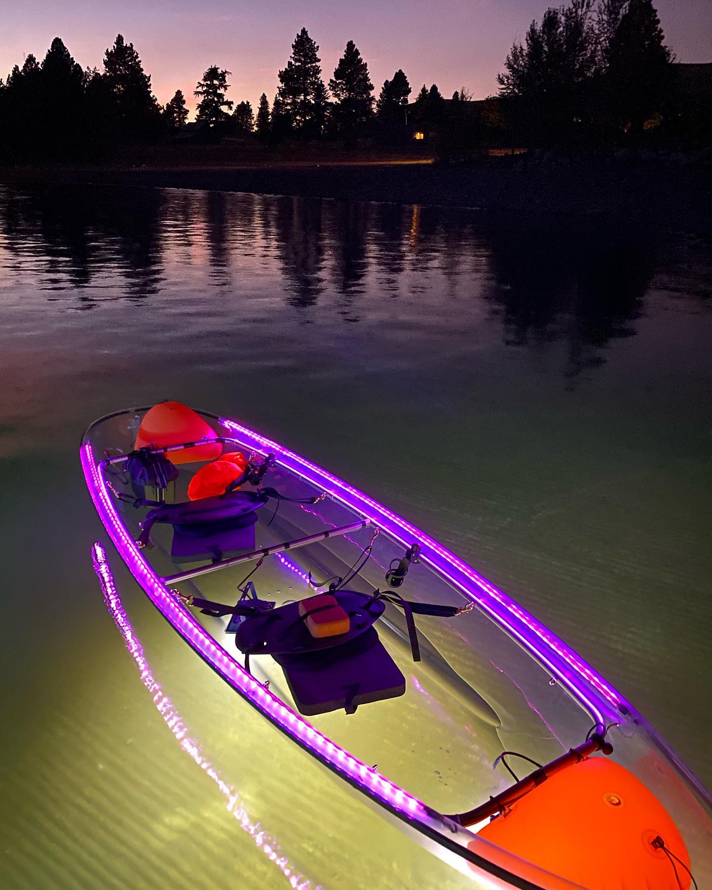 a small boat in a body of water